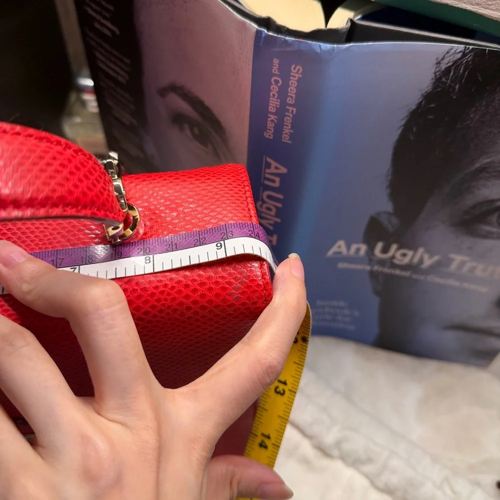 Aspinal of London Coral Red Leather Clutch with Gold-Tone Lock - Picture 14 of 16